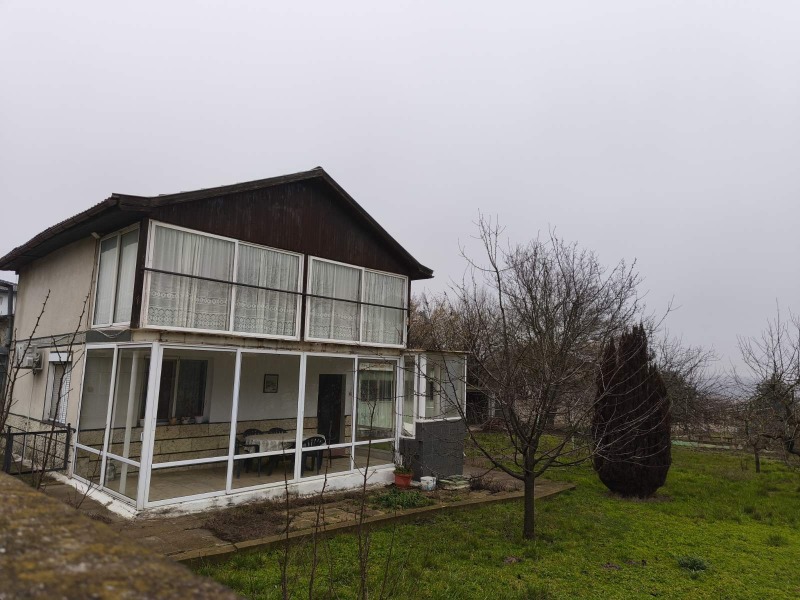 Продава КЪЩА в град Варна, м-т Боровец - юг - 80 кв.м / 185 000 € » 361 828.55 лв., АГЕНЦИЯ ИМОТИ ВАРНА