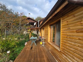 Haus Stanyowzi, region Pernik 4