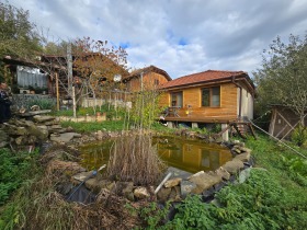 Haus Stanyowzi, region Pernik 1