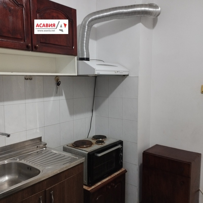 Продава 1-СТАЕН, гр. Плевен, Идеален център, снимка 2 - Апартаменти - 55610950