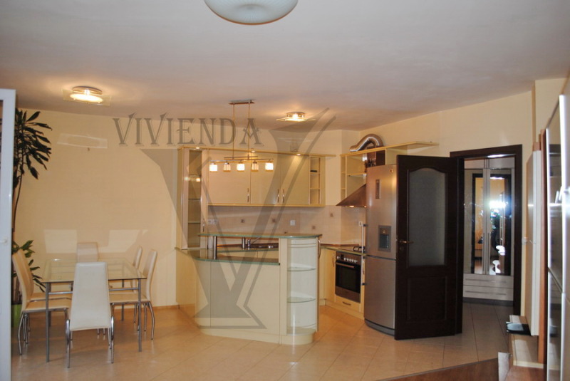 De vânzare  1 dormitor Sofia , Bâcston , 83 mp | 10564464 - imagine [2]