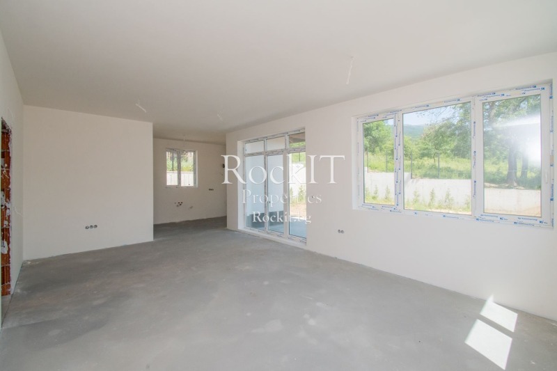 Продава  Къща област Перник , с. Рударци , 216 кв.м | 93246432 - изображение [8]