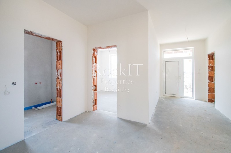 Продава  Къща област Перник , с. Рударци , 216 кв.м | 93246432 - изображение [6]