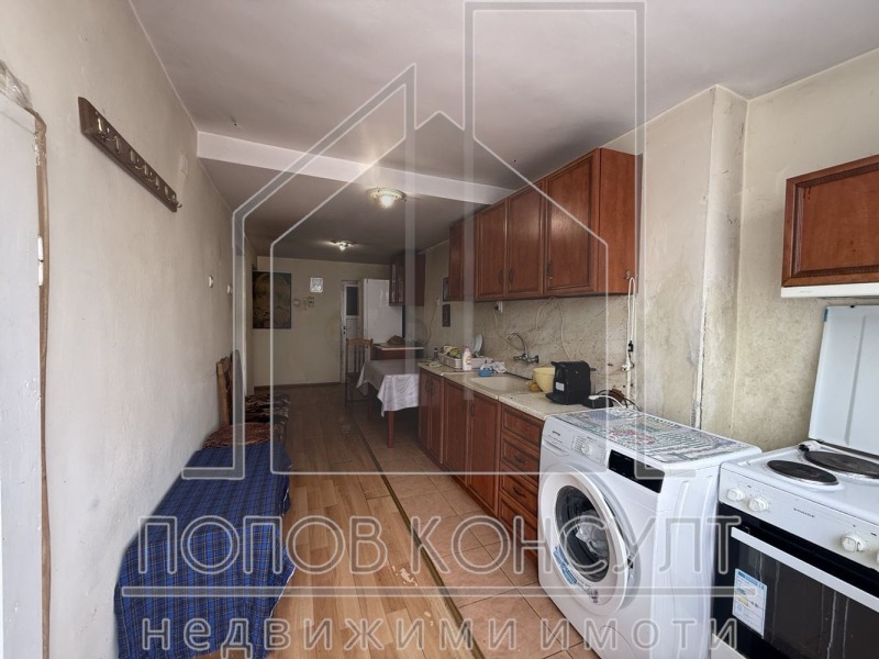 Продава  Къща област Пазарджик , с. Виноградец , 130 кв.м | 35732140 - изображение [7]
