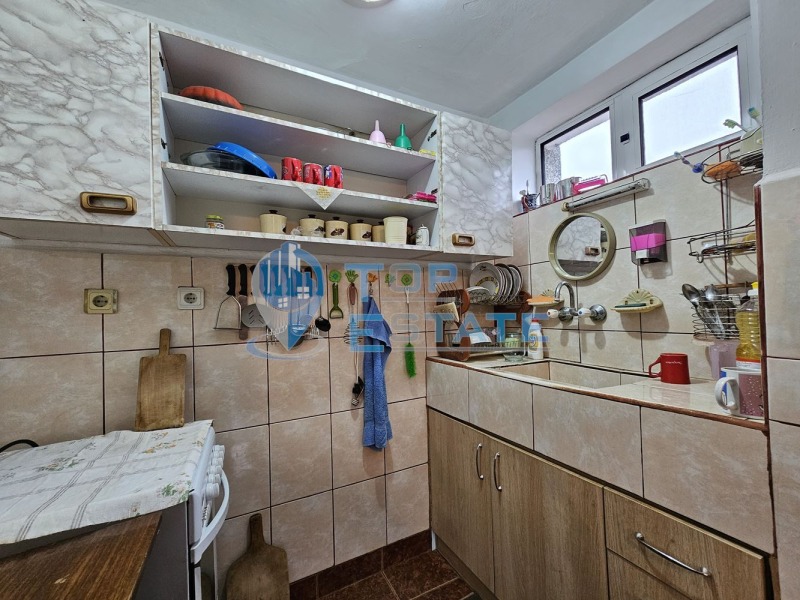 Продава КЪЩА, с. Хаджидимитрово, област Велико Търново, снимка 4 - Къщи - 52455930