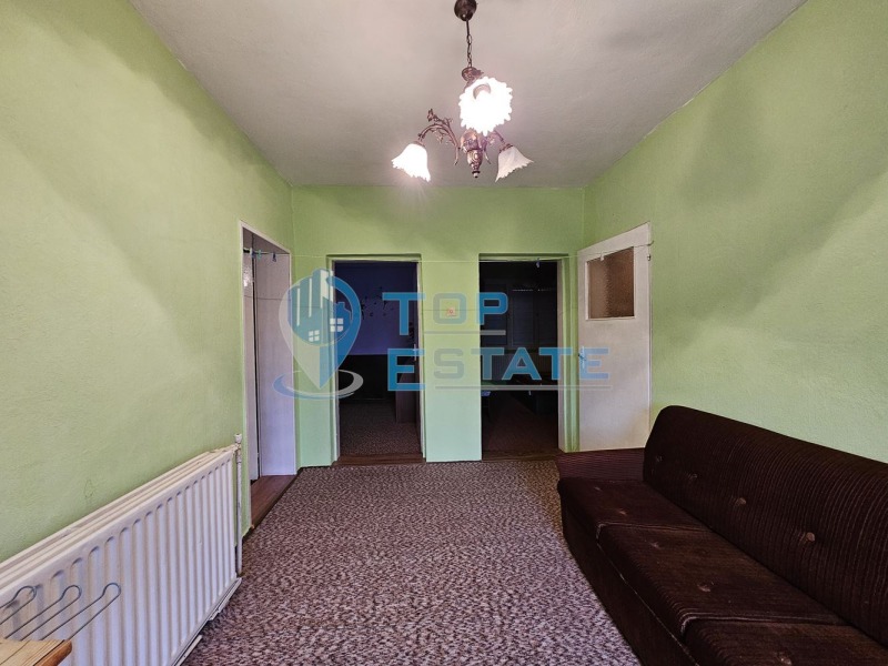 Продава КЪЩА, с. Хаджидимитрово, област Велико Търново, снимка 12 - Къщи - 52455930