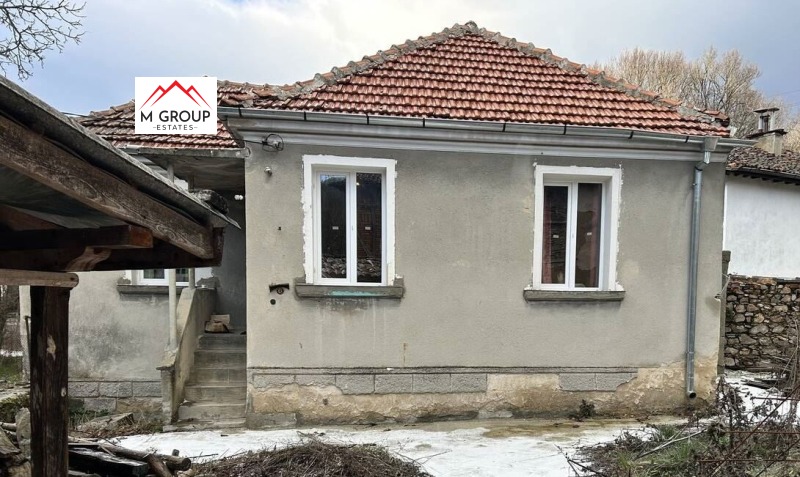 Продава КЪЩА, с. Свежен, област Пловдив, снимка 10 - Къщи - 53497917