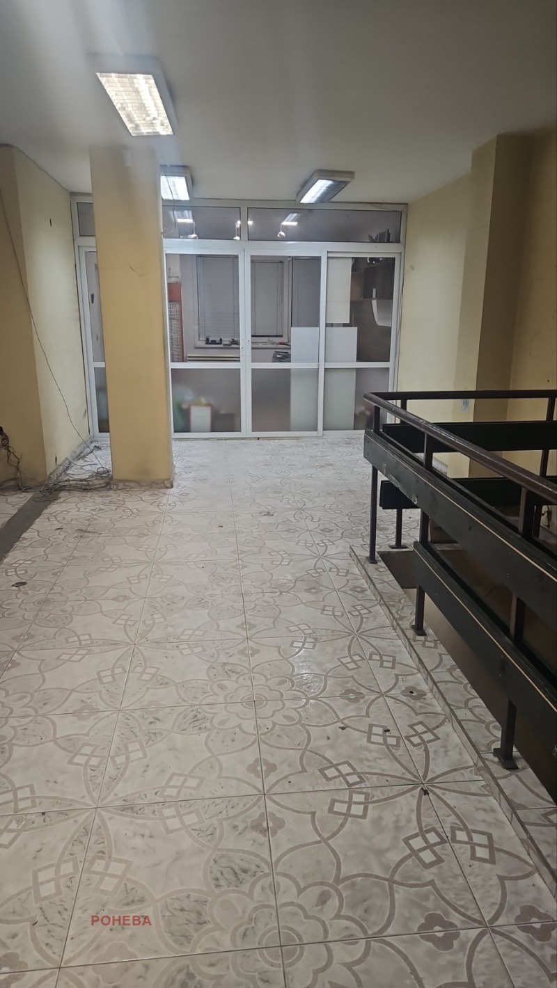 Na prodej  Bar; Kavárna Varna , Ljatno kino Trakija , 220 m2 | 61063677 - obraz [3]