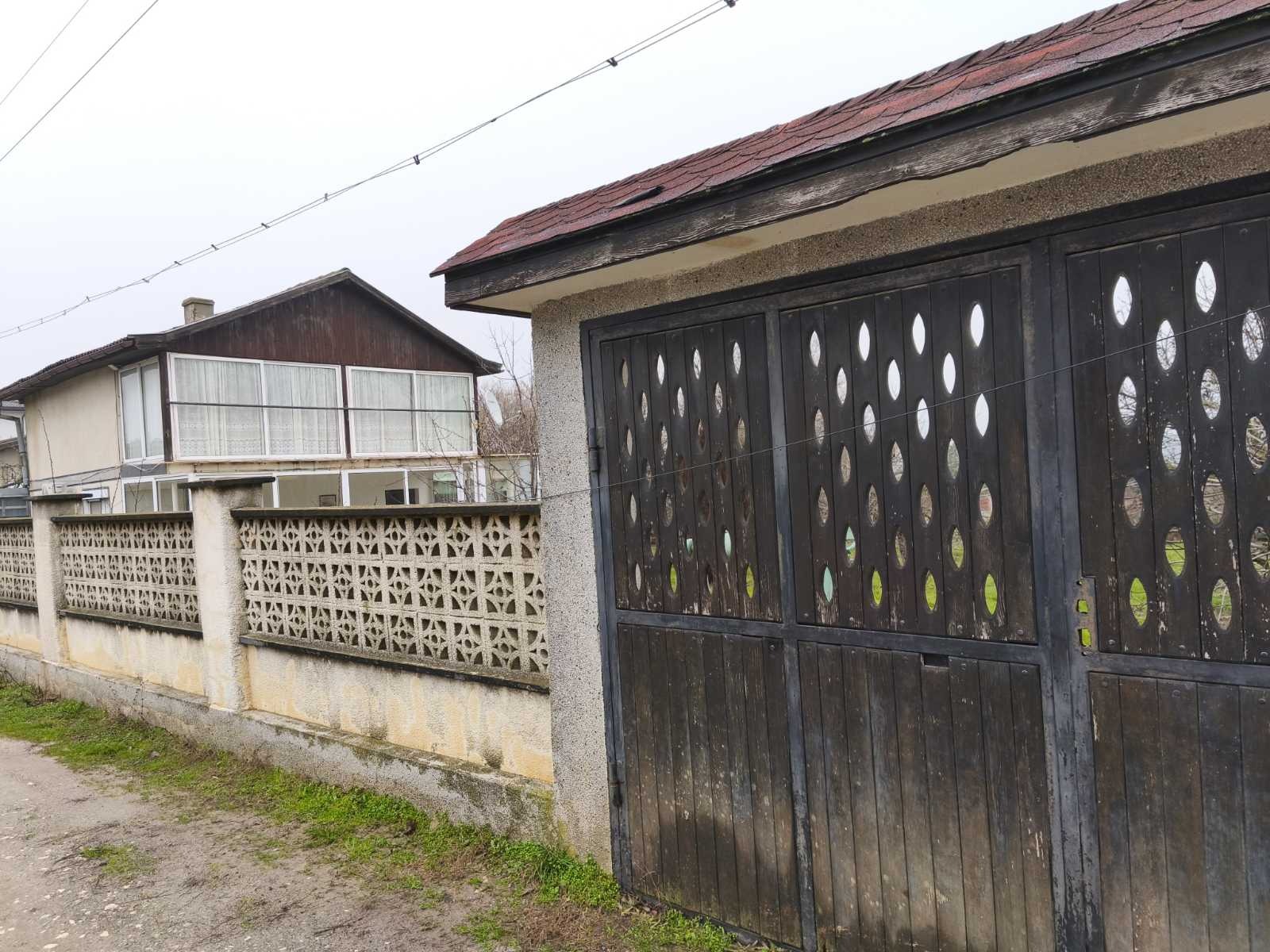 Продава КЪЩА, гр. Варна, м-т Боровец - юг, снимка 2 - Къщи - 53603617