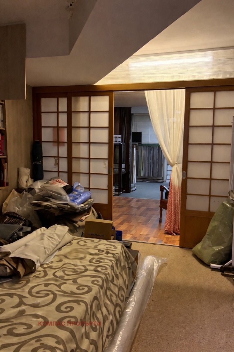 Продава АТЕЛИЕ, ТАВАН в град София, Лозенец - 184 кв.м / 265 000 € » 518 294.95 лв., КОМПАС ПРОПЪРТИ