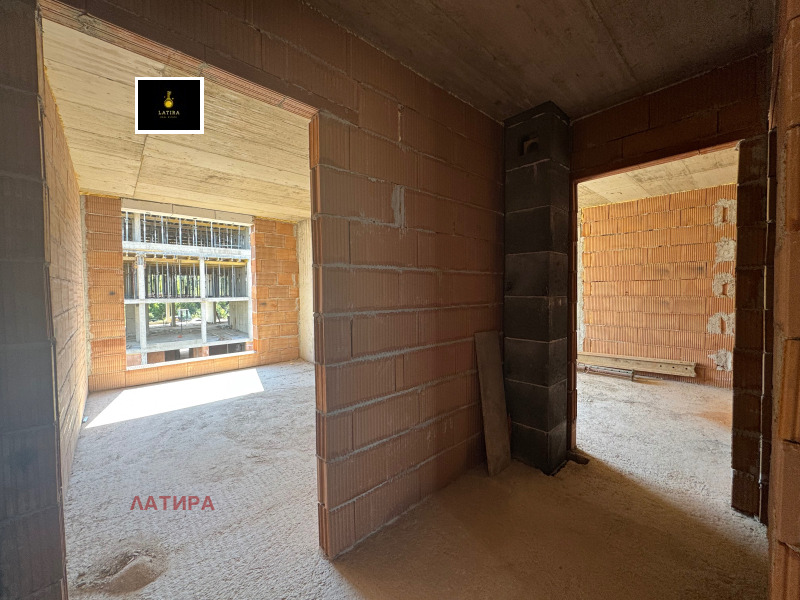 Na sprzedaż  3 sypialnie Sofia , Malinowa dolina , 135 mkw | 47615586 - obraz [8]