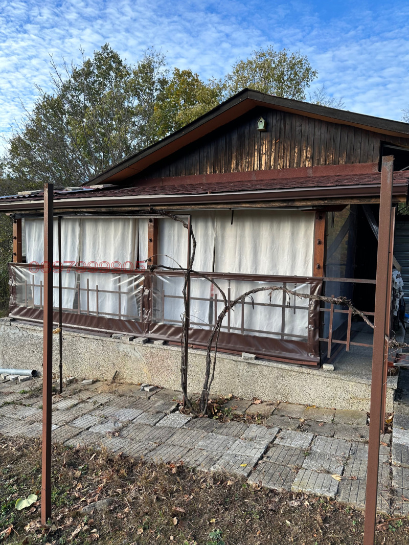 Продава КЪЩА, с. Харачерите, област Габрово, снимка 2 - Къщи - 52769998