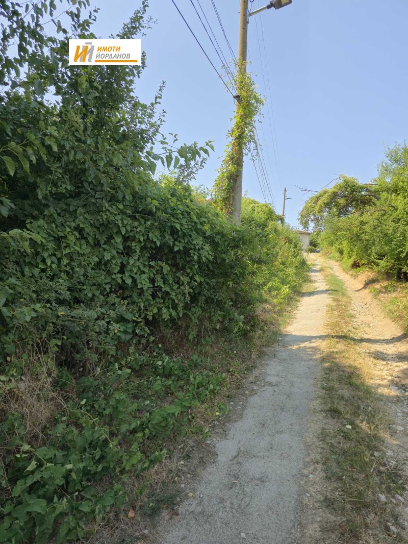 Eladó  Cselekmény régió Veliko Tarnovo , Dzsuljunica , 1050 négyzetméter | 26080810