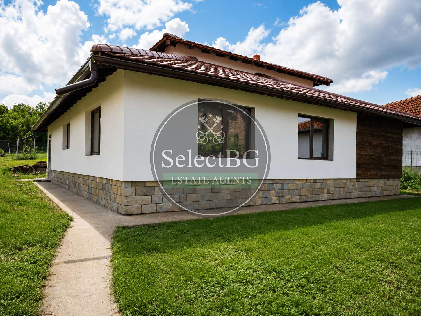 Продава КЪЩА, с. Къпиново, област Велико Търново, снимка 2 - Къщи - 48866907