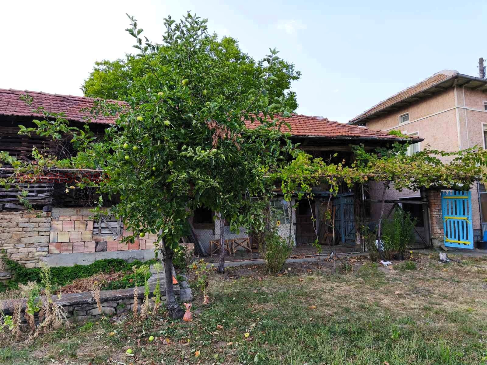 Продава КЪЩА, с. Гостилица, област Габрово, снимка 13 - Къщи - 55806264