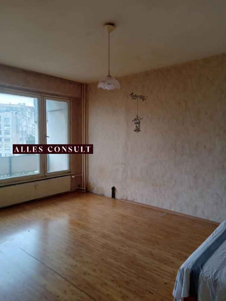 Eladó  Stúdió Sofia , Ljulin 5 , 45 négyzetméter | 20172351 - kép [2]
