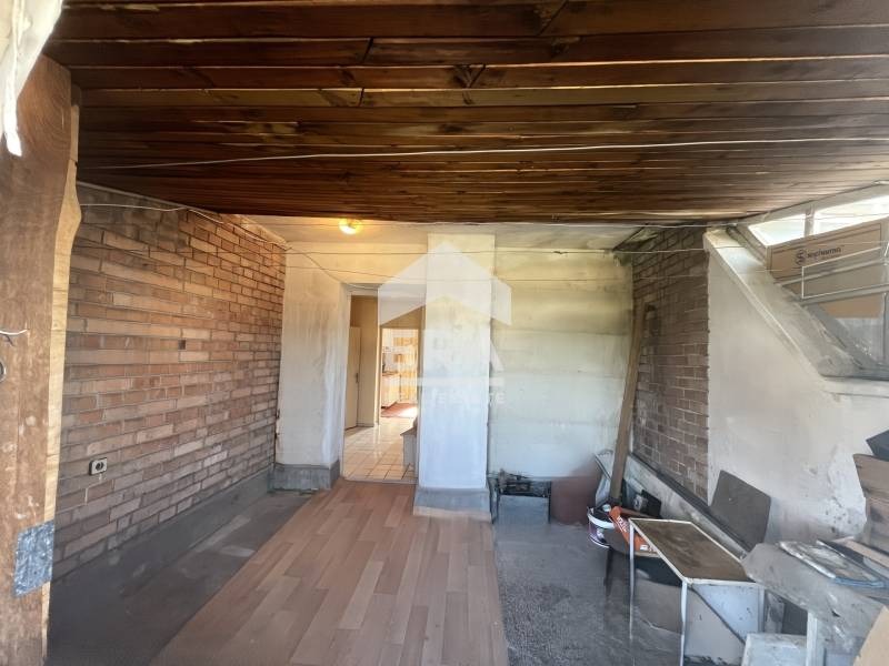 Продава 2-СТАЕН, гр. Кърджали, Център, снимка 9 - Апартаменти - 54954398