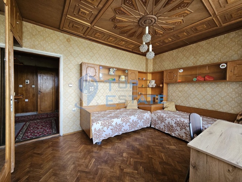 Te koop  2 slaapkamers Veliko Tarnovo , Tsentar , 78 m² | 61071842 - afbeelding [3]