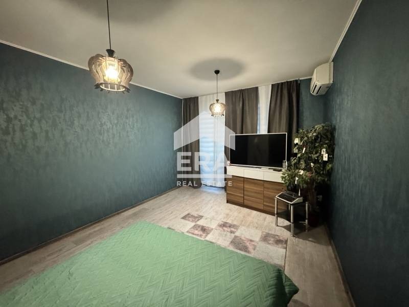 Продава 4-СТАЕН, гр. Варна, Младост 1, снимка 13 - Апартаменти - 52871707