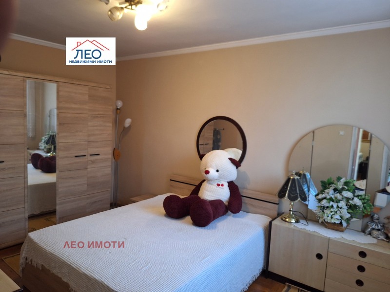 Продава КЪЩА, гр. Севлиево, област Габрово, снимка 14 - Къщи - 52294316