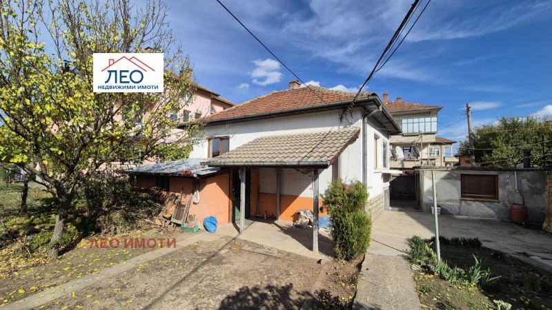 Продава КЪЩА, гр. Севлиево, област Габрово, снимка 4 - Къщи - 52294316