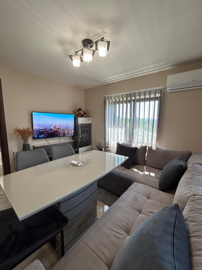 Продава КЪЩА, с. Оряховец, област Смолян, снимка 5 - Къщи - 52780956