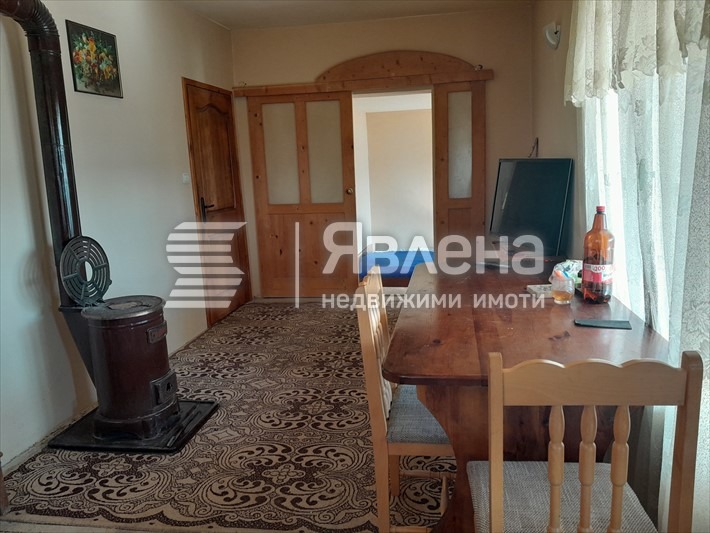 Продава КЪЩА, с. Малки Воден, област Хасково, снимка 6 - Къщи - 54569906