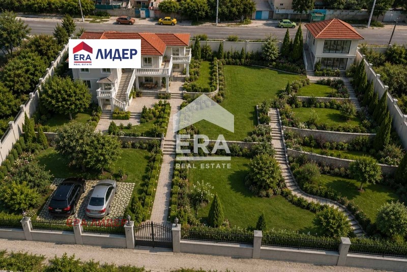 Продава КЪЩА, гр. Русе, Долапите