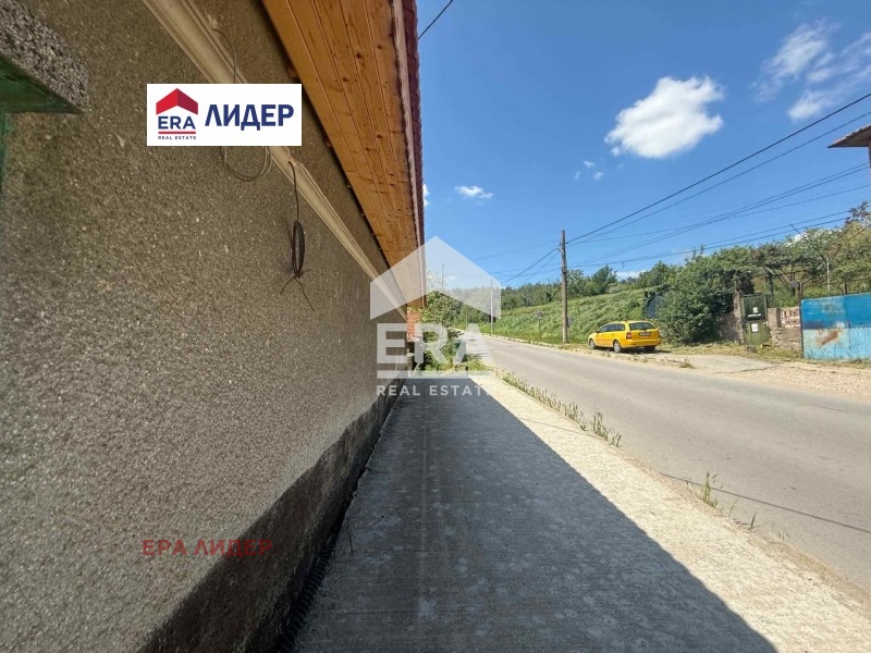 Продава КЪЩА, гр. Русе, Долапите, снимка 8 - Къщи - 55704397