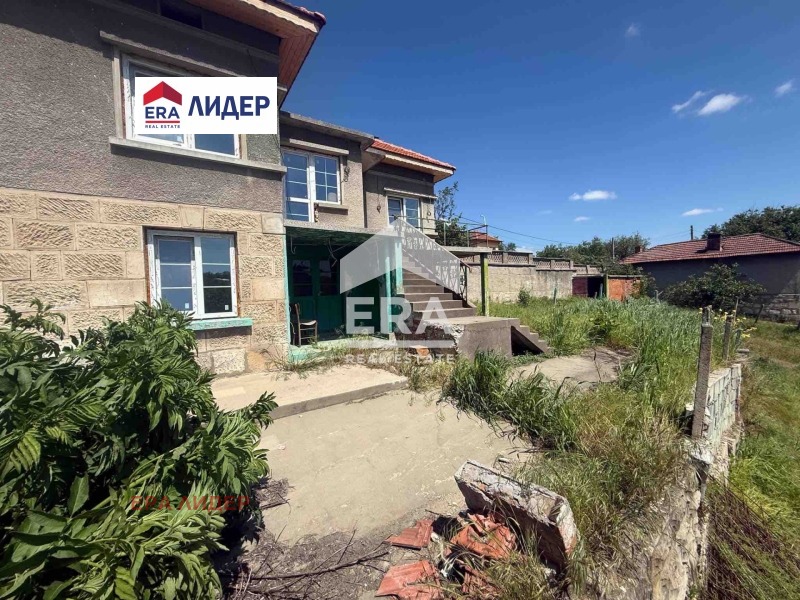 Продава КЪЩА, гр. Русе, Долапите, снимка 6 - Къщи - 55704397