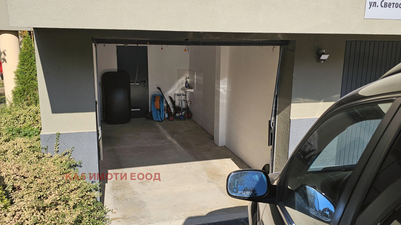 Продава ГАРАЖ, ПАРКОМЯСТО, гр. София, Кръстова вада