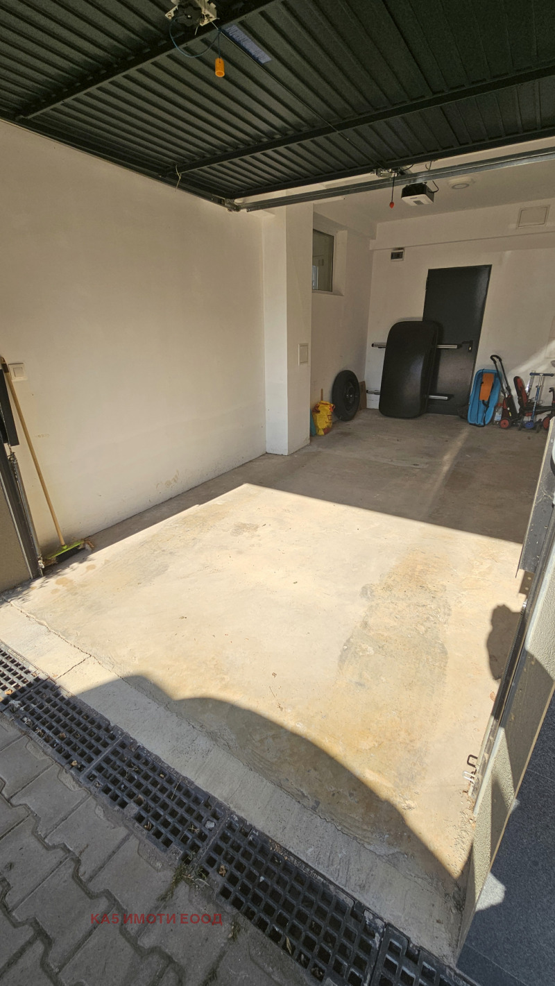 Продава ГАРАЖ, ПАРКОМЯСТО, гр. София, Кръстова вада, снимка 3 - Гаражи и паркоместа - 52175945