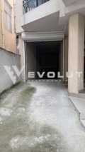 Продава ГАРАЖ, ПАРКОМЯСТО, град Варна, Център • 39000 € / 76277.37 лв. • 62481449 2