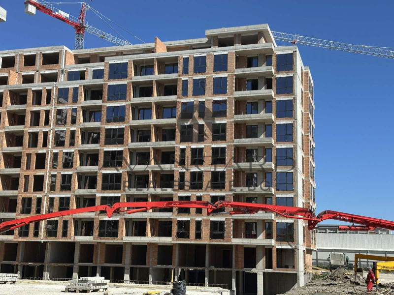 Продава  2-стаен, град Пловдив, Тракия • 71 827 EUR • ID 14629203 — holmes.bg - [1] 
