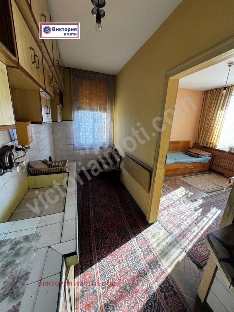 Te koop  2 slaapkamers Veliko Tarnovo , Tsentar , 100 m² | 57033868 - afbeelding [2]