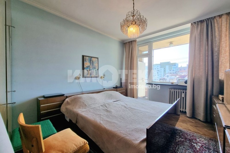 À venda  2 quartos Sofia , Strelbichtche , 97 m² | 57064129 - imagem [2]