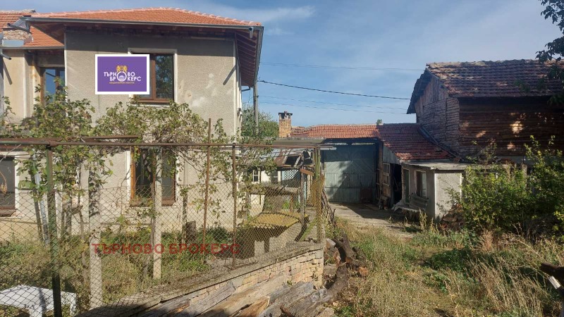 Продава КЪЩА, с. Балван, област Велико Търново, снимка 2 - Къщи - 42635311