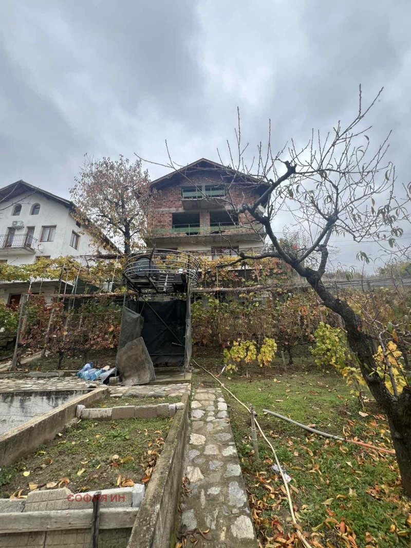 Продава КЪЩА, с. Драгодан, област Кюстендил, снимка 2 - Къщи - 53472516