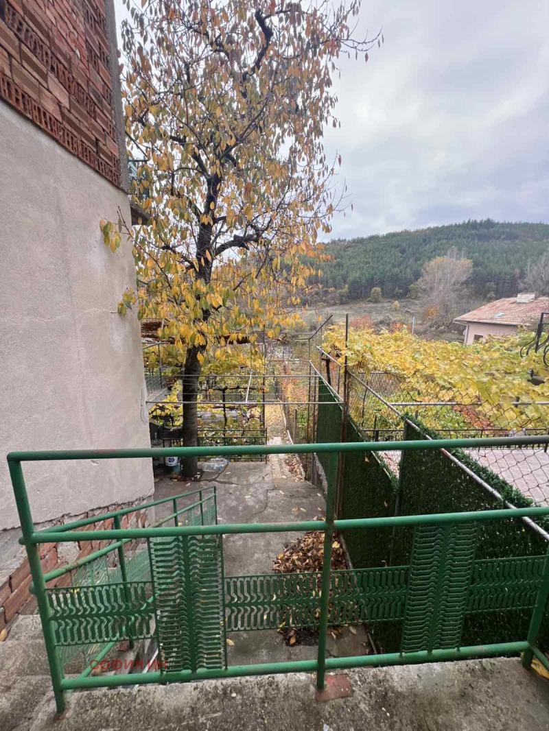 Продава КЪЩА, с. Драгодан, област Кюстендил, снимка 3 - Къщи - 52377961