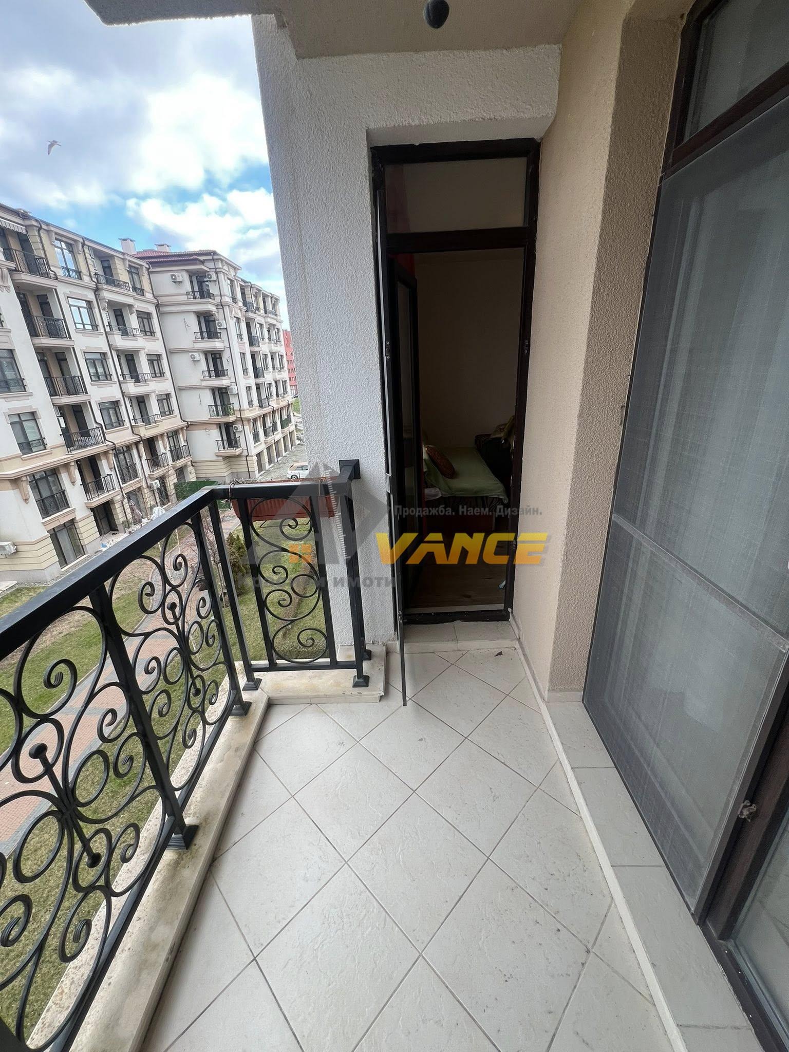 Продава 2-СТАЕН, гр. Поморие, област Бургас, снимка 15 - Апартаменти - 54743297