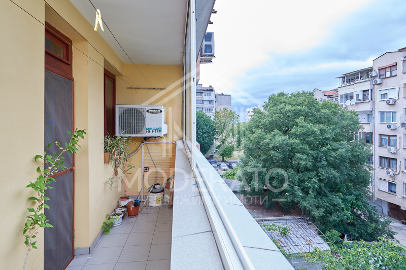 In vendita  2 camere da letto Burgas , Vazragdane , 105 mq | 88106570 - Immagine [11]