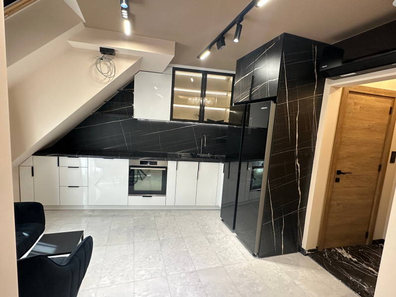Продава  3-стаен град Пловдив , Център , 135 кв.м | 58504936 - изображение [8]