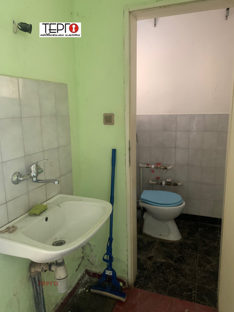 Продава МАГАЗИН, гр. Русе, Център, снимка 4 - Магазини - 52360546