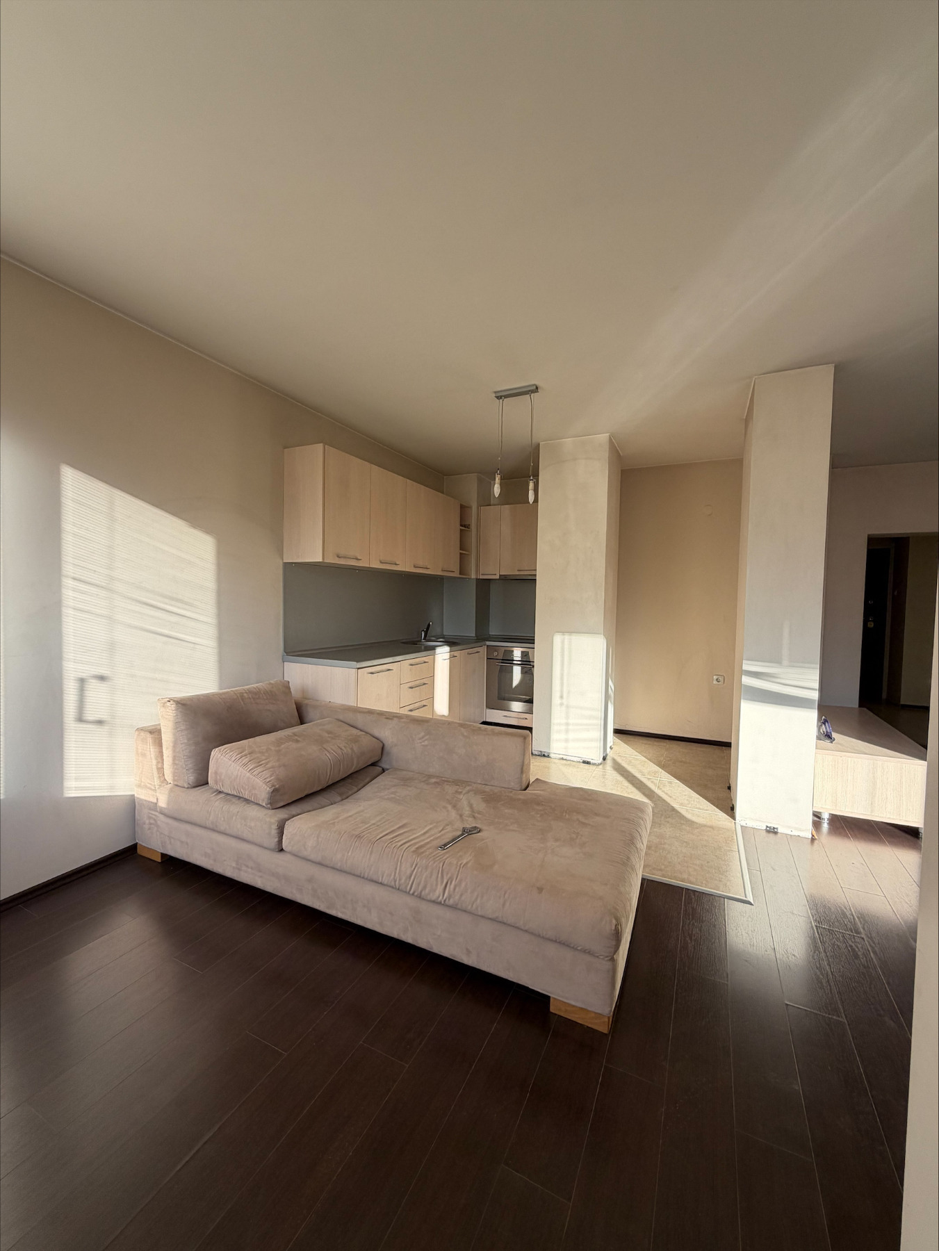 Продава 2-СТАЕН, гр. Пловдив, Кючук Париж, снимка 3 - Апартаменти - 53701323