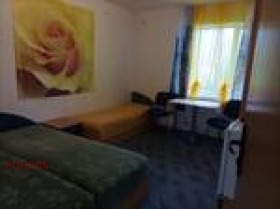 На продаж  Будинок Варна , к.к. Св.Св. Константин и Елена , 200 кв.м | 88743781 - зображення [8]
