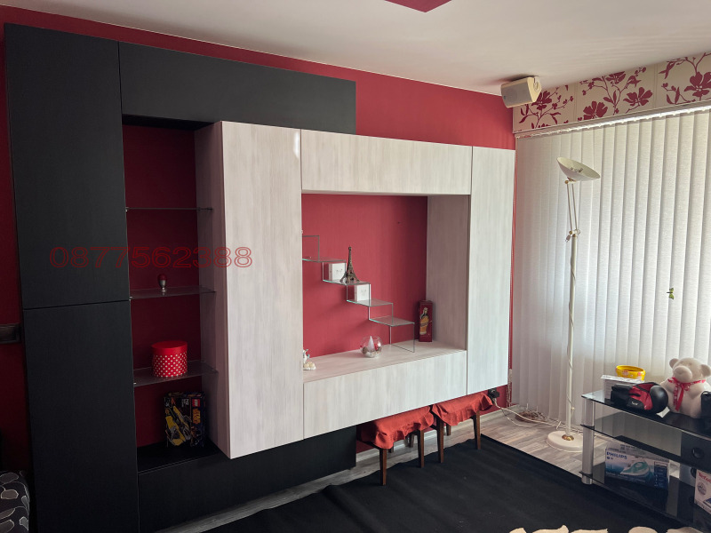 Te koop  2 slaapkamers regio Sofia , Elin Pelin , 80 m² | 61678095