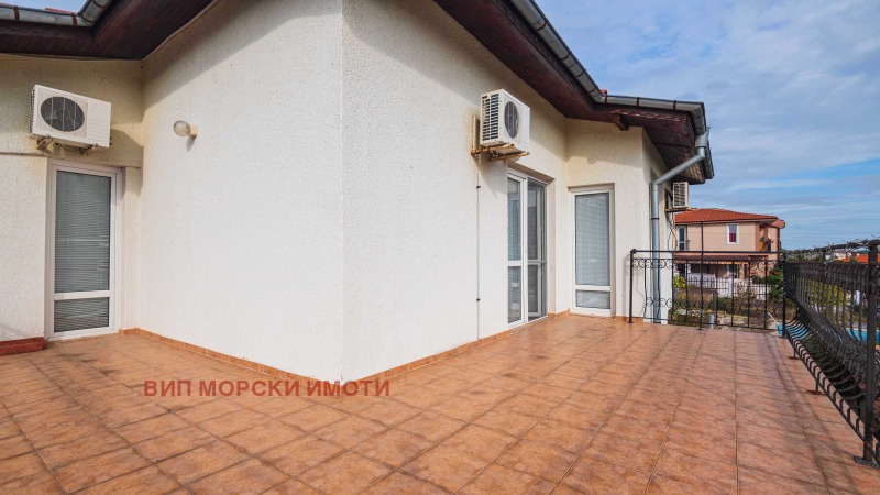 Продава КЪЩА, с. Лъка, област Бургас, снимка 11 - Къщи - 52523341