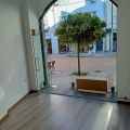 Продава  Магазин град Варна , Център , 42 кв.м | 25009378 - изображение [10]