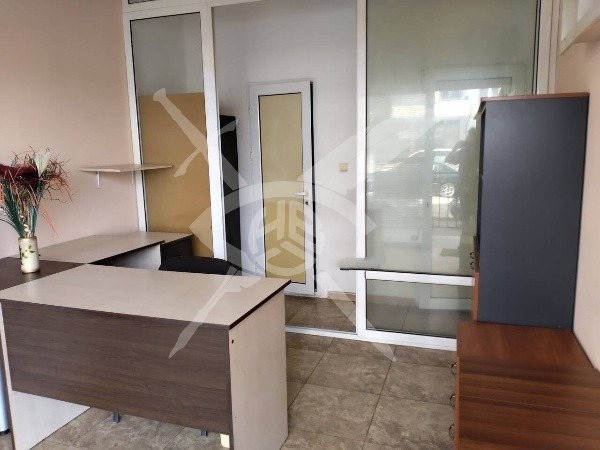 En venta  Oficina Burgas , Izgrev , 20 metros cuadrados | 78894947 - imagen [2]