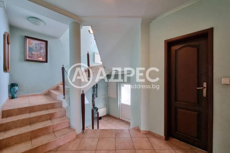 Продава  Къща град София , Надежда 1 , 421 кв.м | 88783788 - изображение [7]